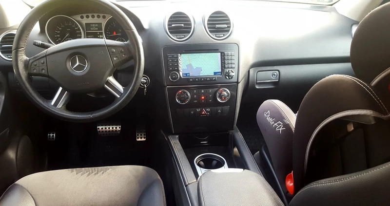 Mercedes-Benz ML cena 56900 przebieg: 117000, rok produkcji 2007 z Łobez małe 172